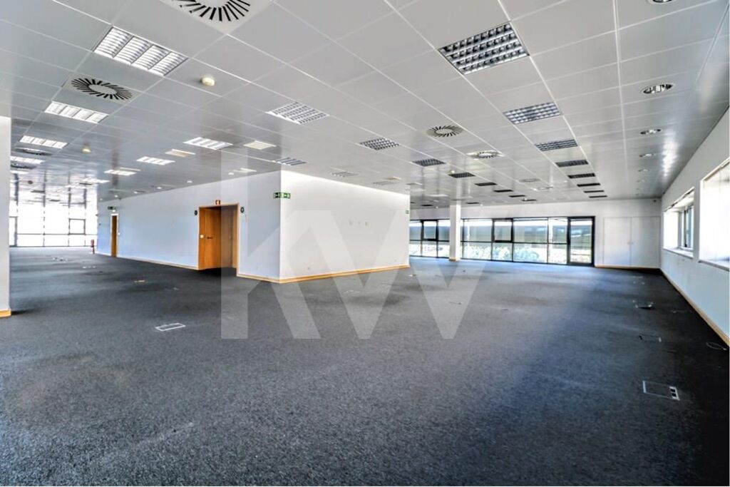Arrenda Escritório Prime 183 m2 no TAGUS PARK