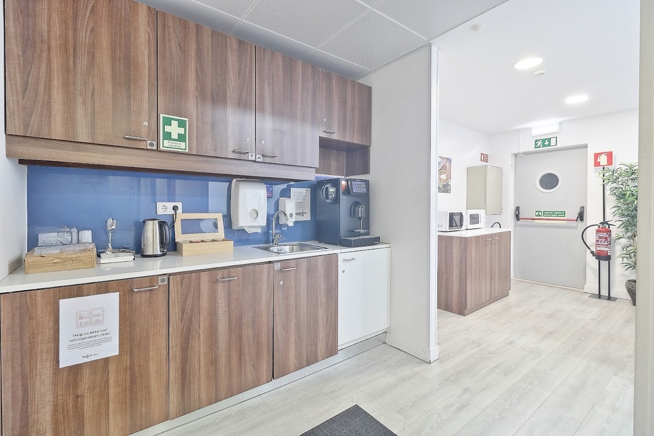 Escritrio para 3 Pessoas no Chiado