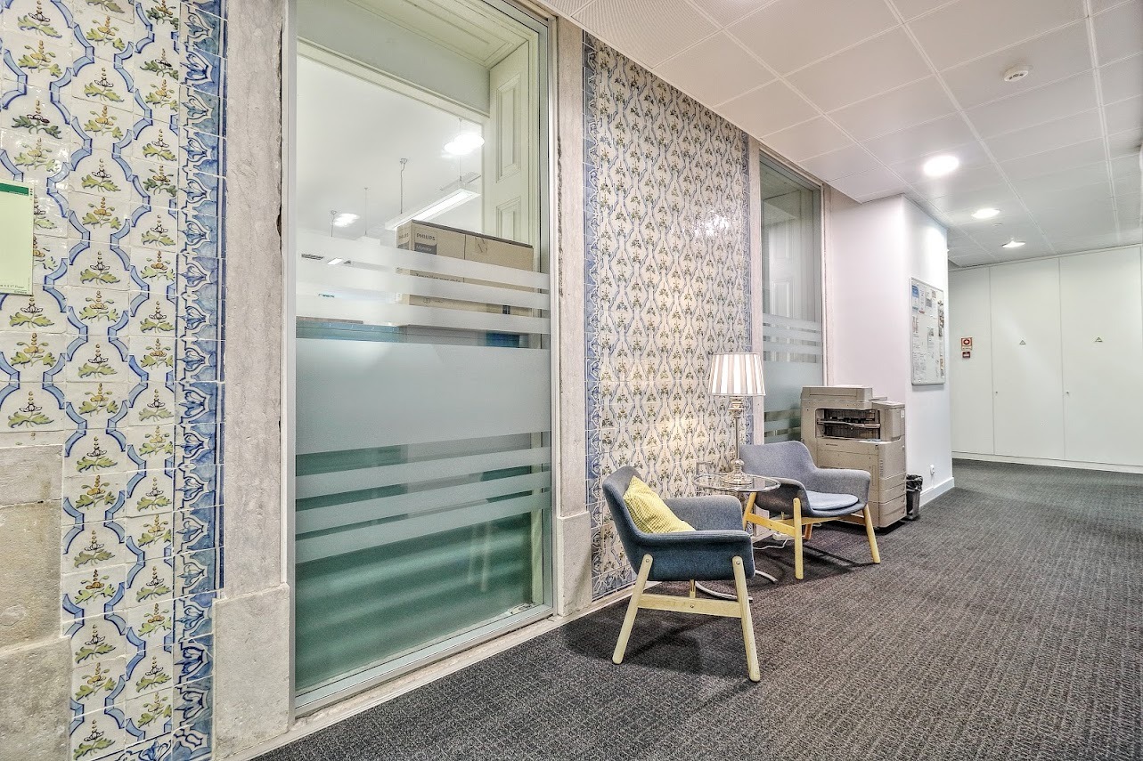 Escritrio para 3 Pessoas no Chiado