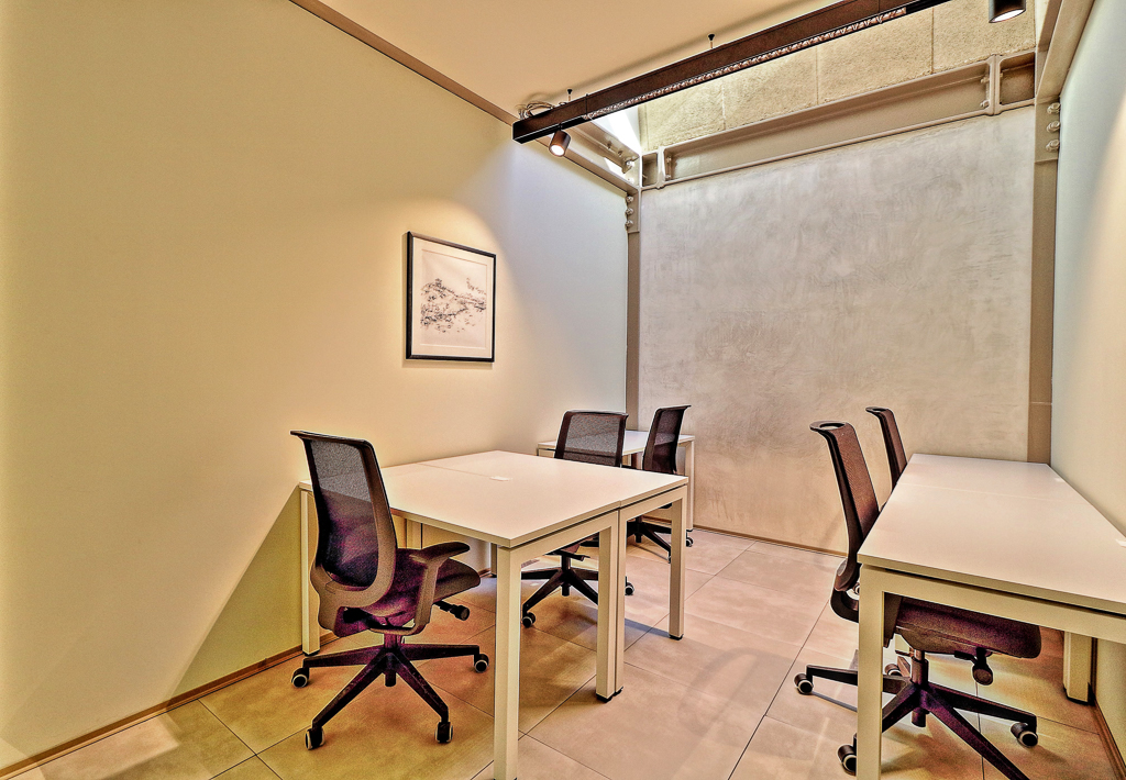 Escritório de Última Geração Novo para 2 pessoas em Alcântara, Lisboa