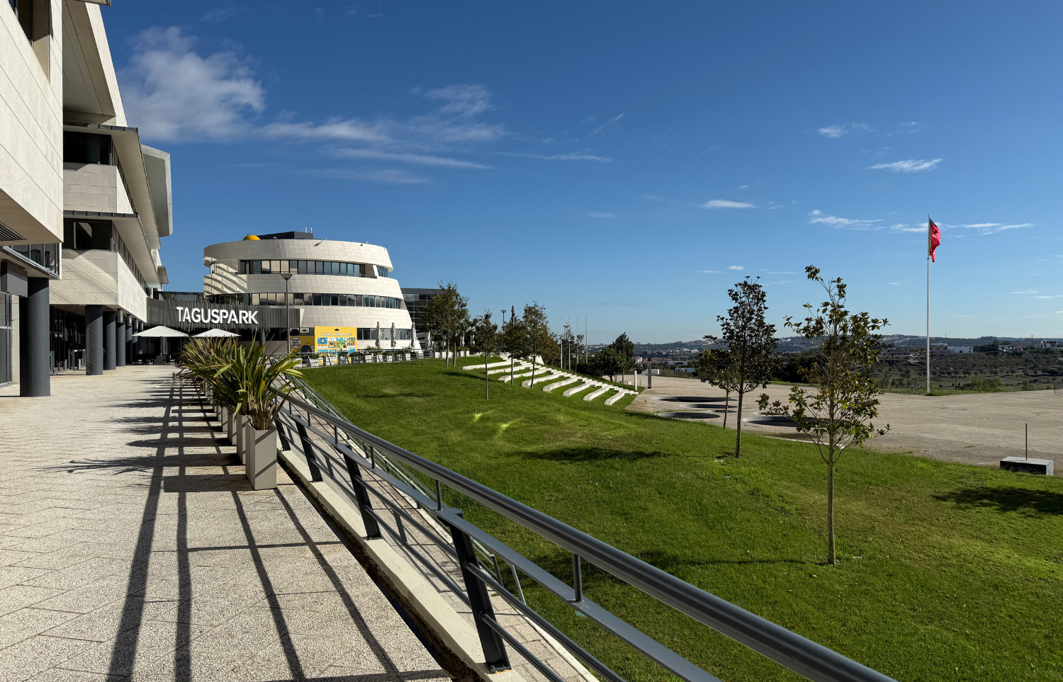 Escritório de 44 m²  Núcleo Central do Taguspark