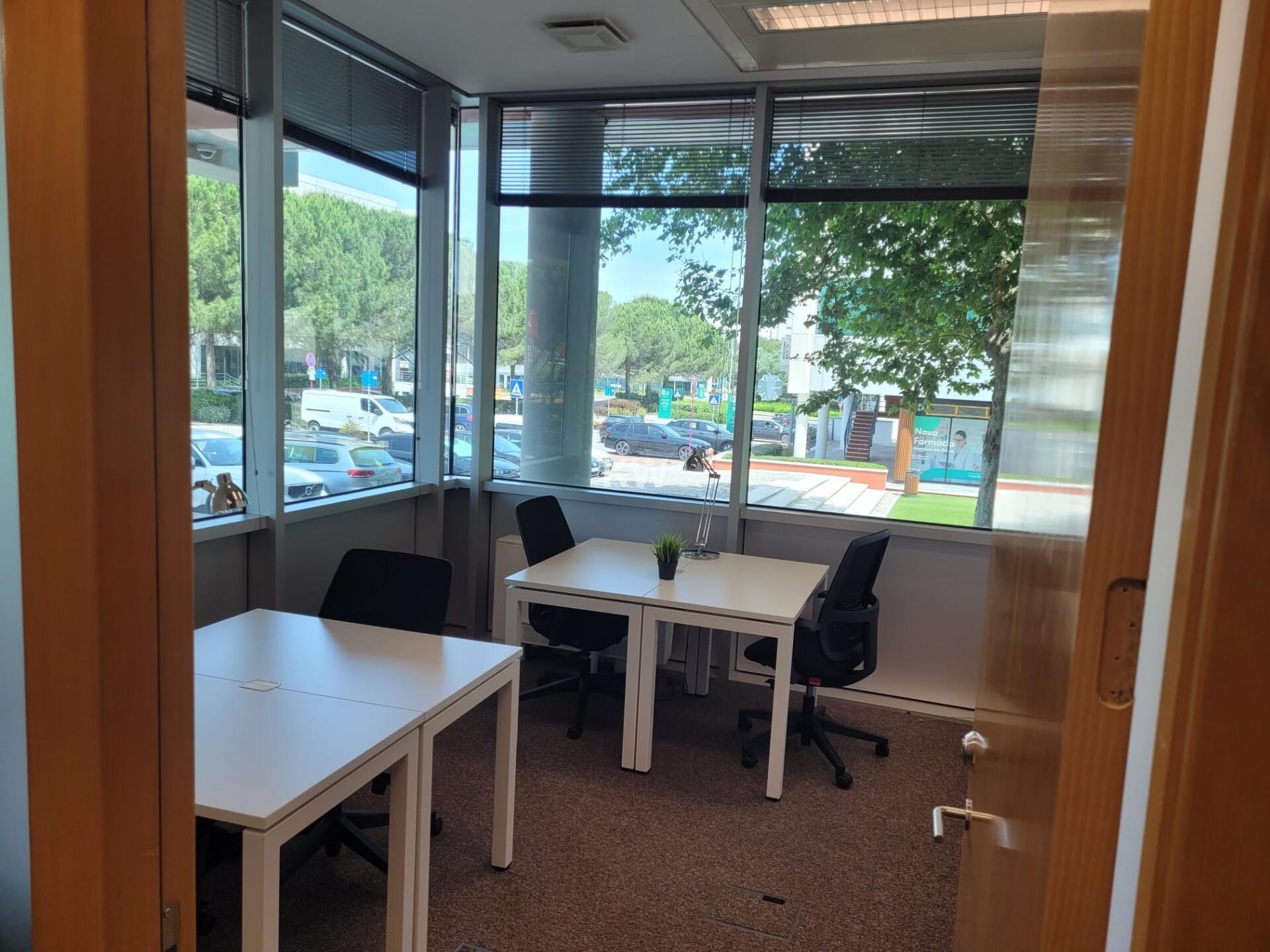 Escritrio com 8,5 m2 na Quinta da Fonte com todas as Solues para o Sucesso da sua Empresa