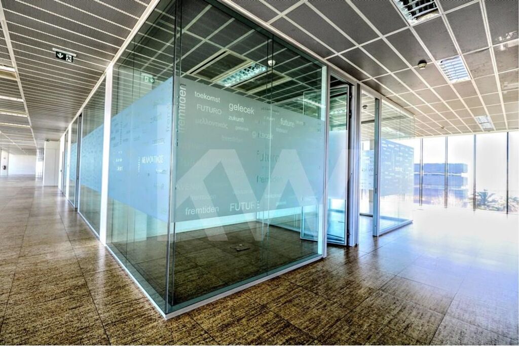 Escritrio Excellence com 858 m no Edifcio Poente | Taguspark