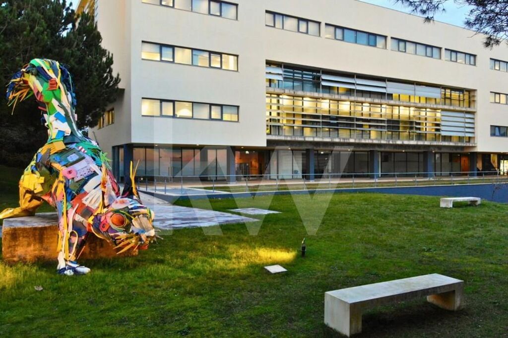 Edifcio de Escritrios Qualidade com 1900 m2 no Tagus Park