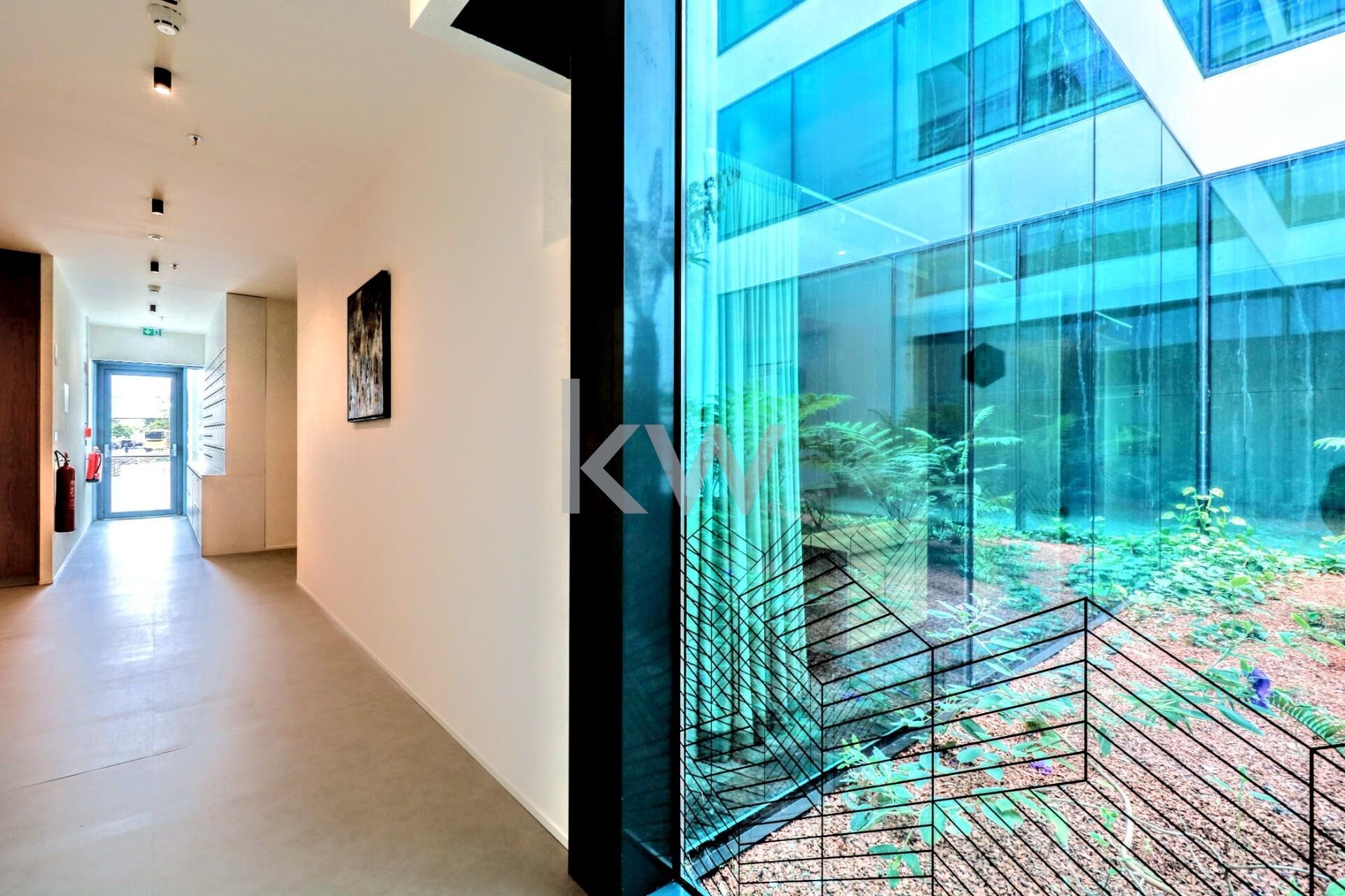 Escritrio extraordinrio, para mais de 10 pessoas Centro do Parque das Naes