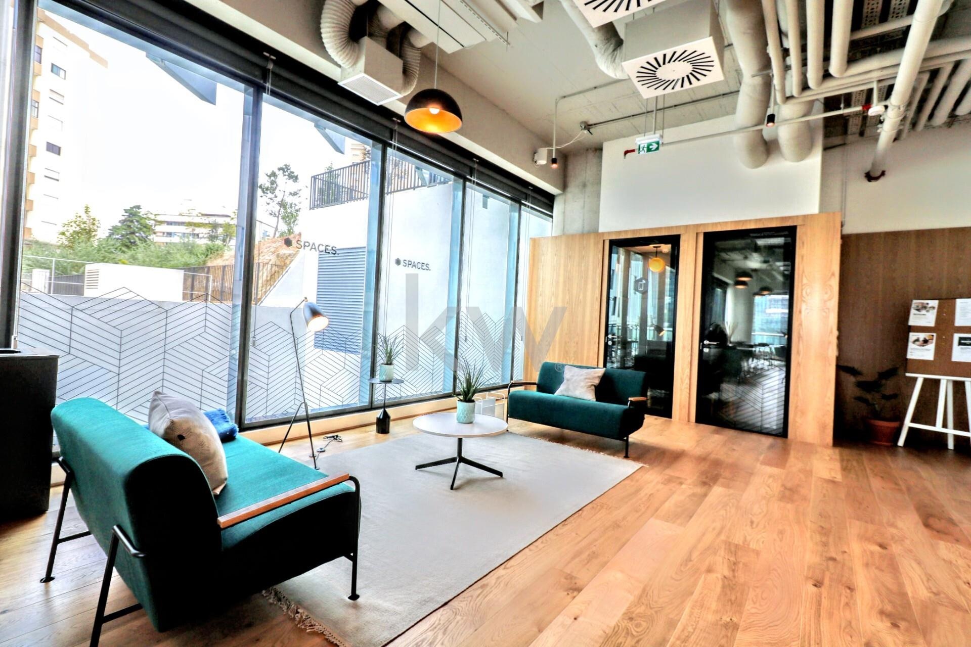 Escritrio de excelncia para 6 a 9 pessoas no Centro do Parque das Naes