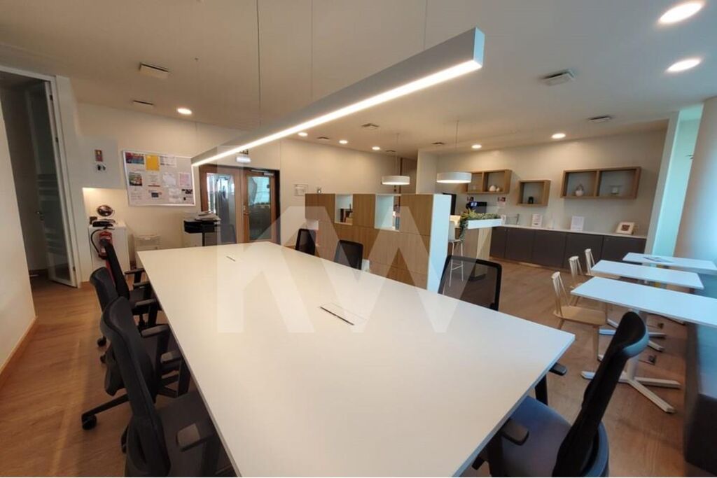 Escritório com 11,5 m2 para Arrendamento com Todas as SOLUÇÕES para a sua Empresa