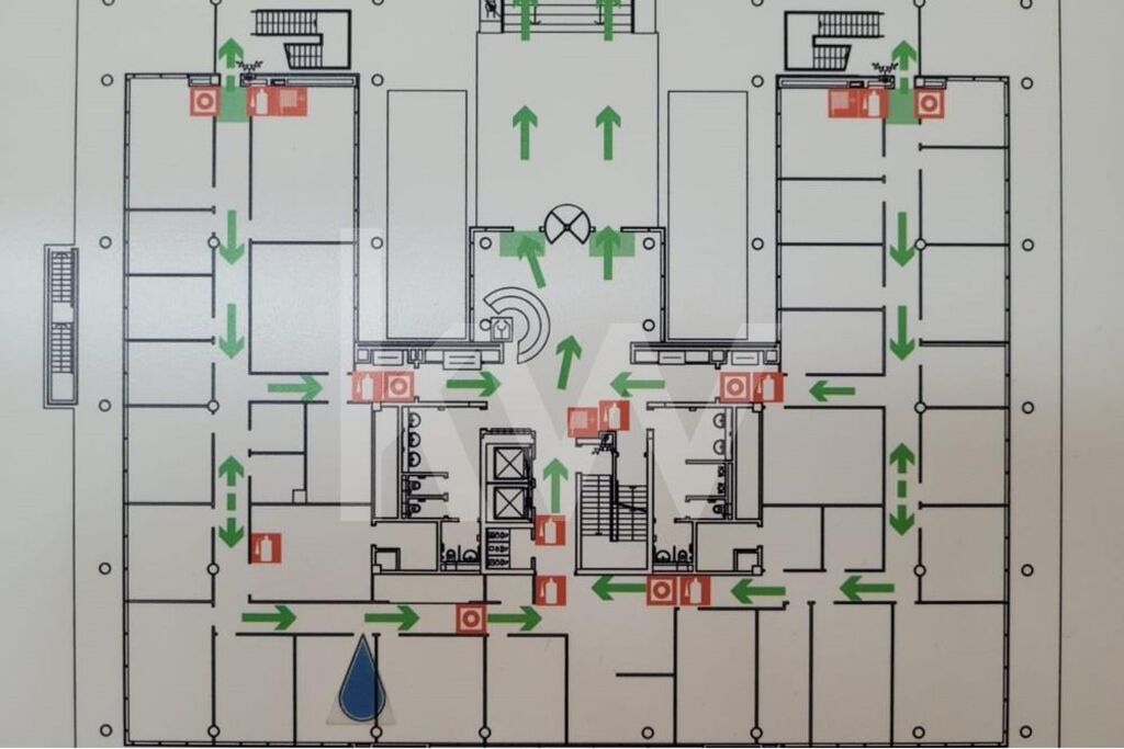 Escritrio de 18,2 m2 na Quinta da Fonte com todas as Solues para o Sucesso da Sua Empresa