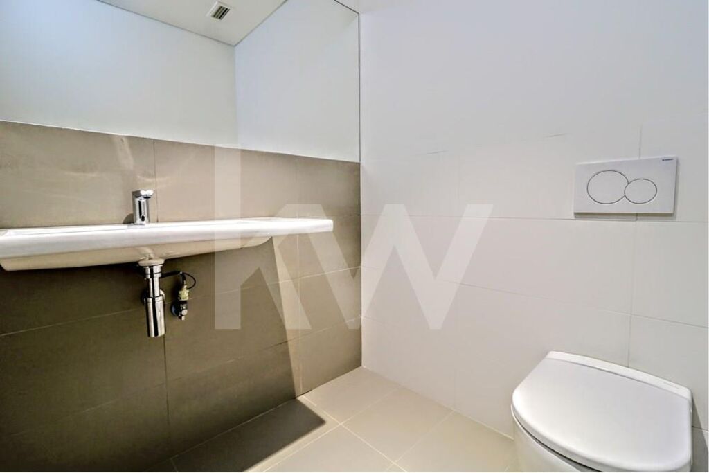 Escritrio Inovao 1970 m2 no TAGUS PARK